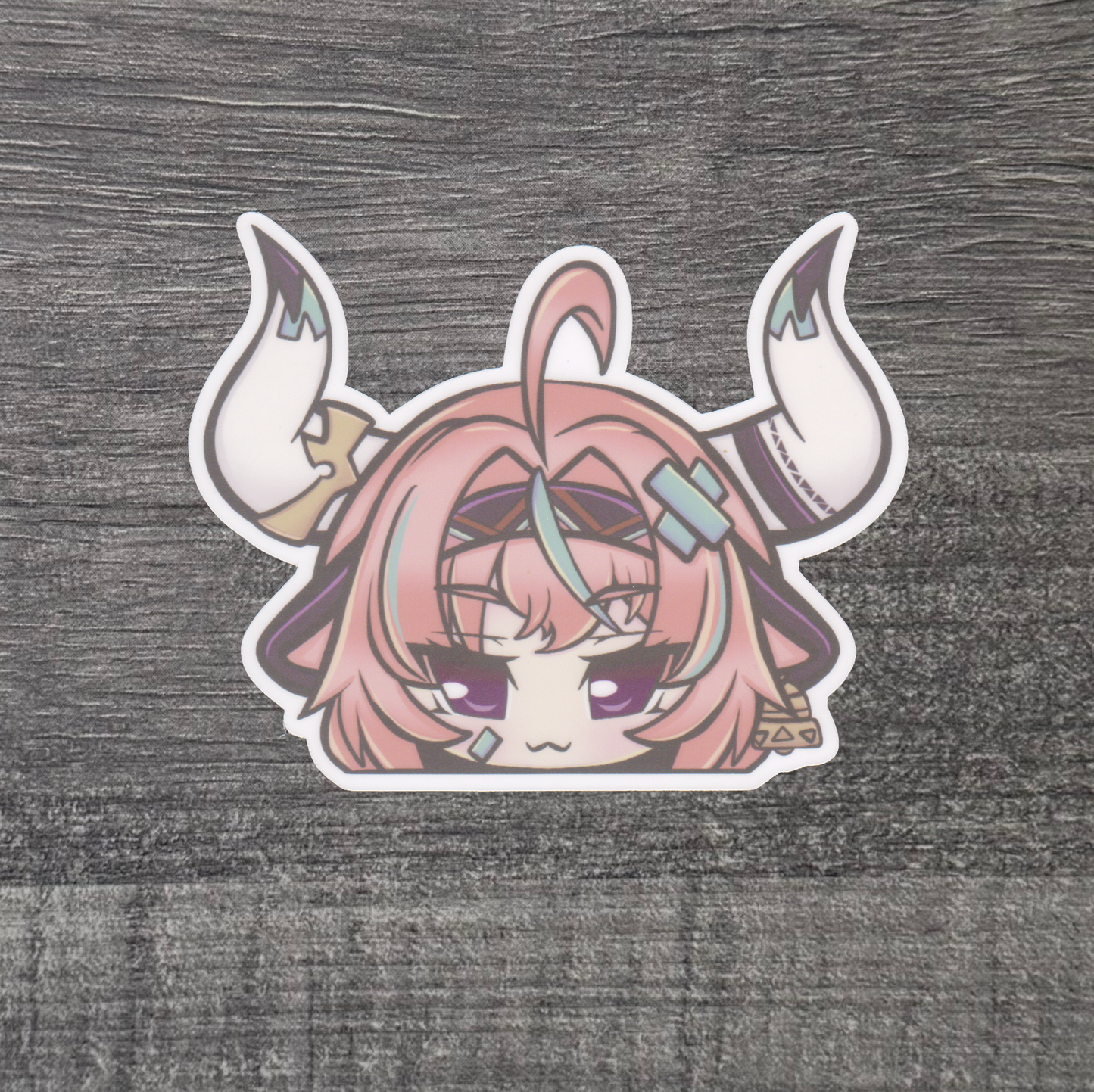 Varesa Peeper Sticker
